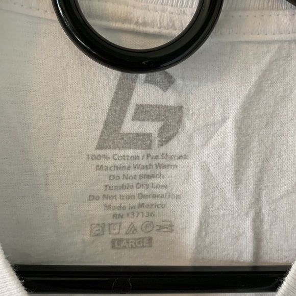 Graphic white tee - Picture 2 of 3